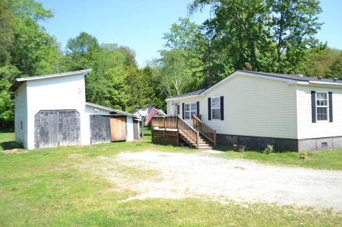 477 Woodsville Rd, Monroe, NH 03771-3323
