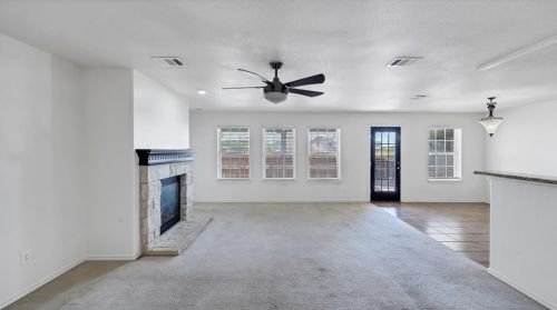 1281 Beechwood Dr, Uhland TX 78640-5718 exterior