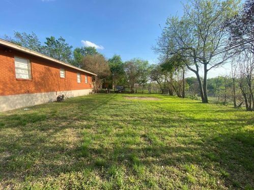 3720 Slade Blvd, Fort Worth TX  76116-6947 exterior