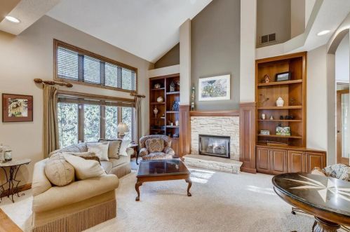 3826 Bridgewater Dr, Saint Paul MN  55123-2528 exterior
