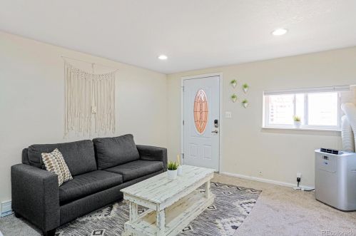 3446 Marion St, Denver CO  80205-3955 exterior