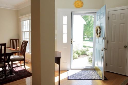 60 Deep Meadow Ln, Warwick, RI 02818-2067