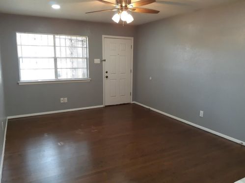 2009 Billie Dr, Dallas TX  75232-1013 exterior