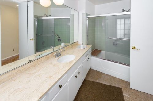 3110 Peters Cir, Glendale CA  91208-1732 exterior
