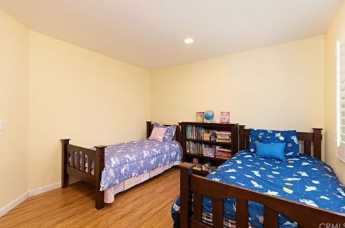 14 Brookhollow, Irvine CA  92602-0788 exterior