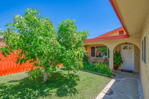 52160 Avenida Martinez, La Quinta, CA 92253-3298