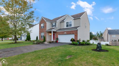 913 Pasture Rose St, Joliet, IL 60431-8878