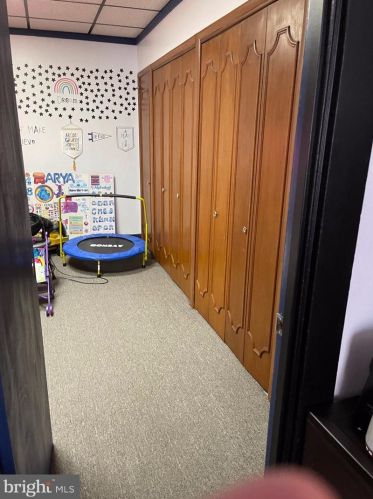 217 Walnut St, Lancaster PA  17602-2438 exterior