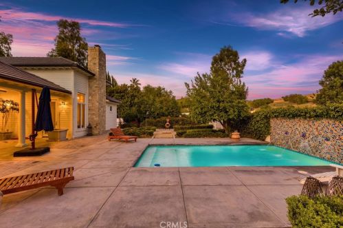 1015 Tiger Tail Dr, Riverside CA  92506-5423 exterior