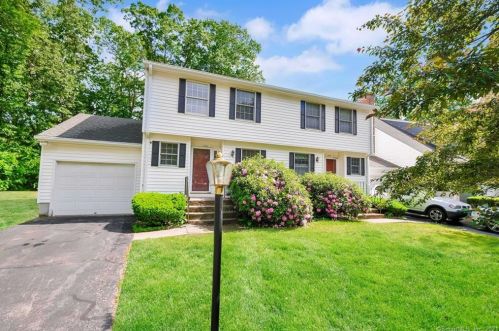 178 Eastwood Cir, Windsor, CT 06095-1347