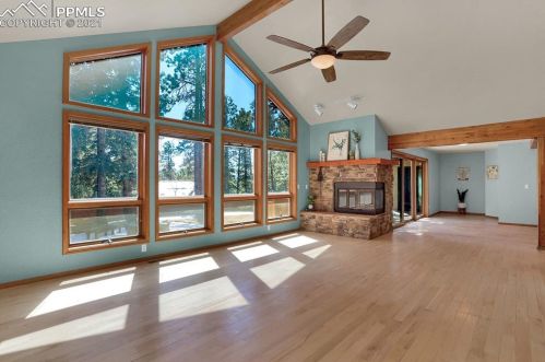 2720 Sunnywood Ave, Woodland Park CO 80863-9401 exterior