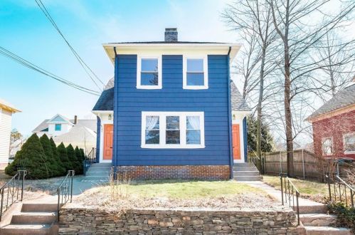 275 Highland Ave, Providence, RI 02919-3604