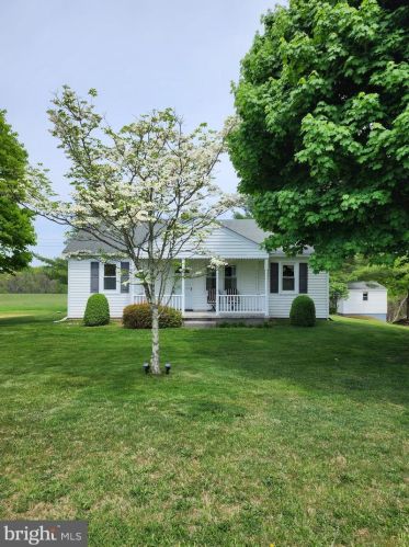 1067 Fred Oates Rd, High View, WV 26808