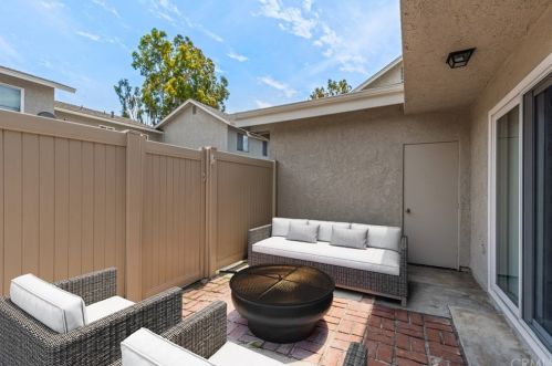 2707 Northwood, Santa Ana CA  92704-5459 exterior