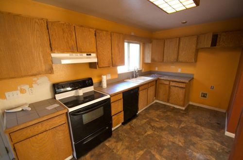1353 Martin Dr, Auburn, CA 95603-3318