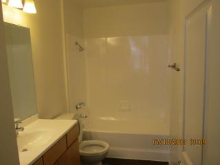 531 Park View St, Los Angeles CA  90057-2775 exterior