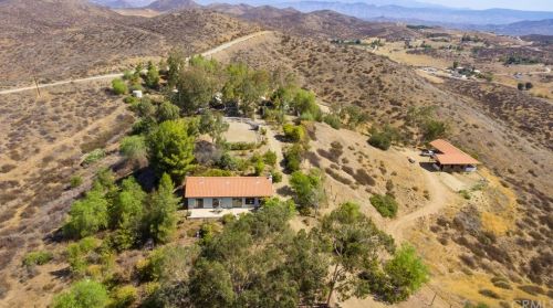 33800 Black Mountain Rd, Temecula, CA 92592-9556