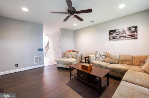 14663 Crossfield Way, Woodbridge, VA 22191-4037