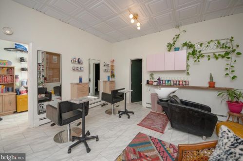 113 Walnut St, Lancaster PA  17602-2451 exterior