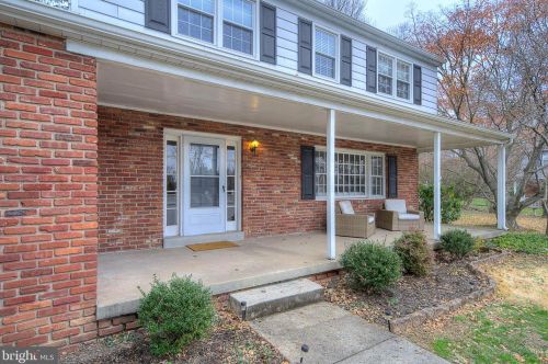 306 Providence Rd, Media, PA 19063-3848