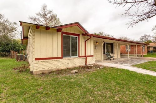 5514 Delwood Dr, Austin TX  78723-2605 exterior