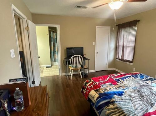 2700 Allen Rdg Dr, Bryan TX  77802-1769 exterior