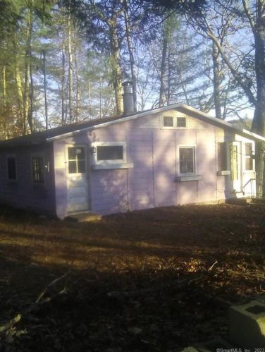 272 Pine Lake Dr, Coventry, CT 06238-1744