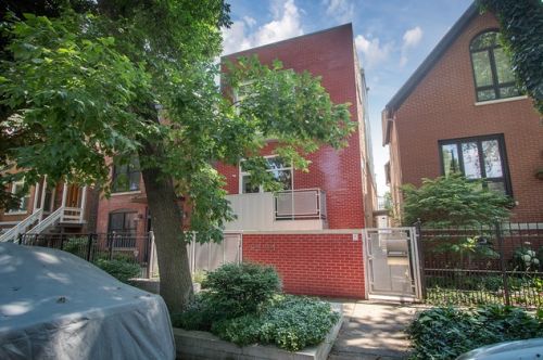 2131 Moffat St, Chicago, IL 60647-5521