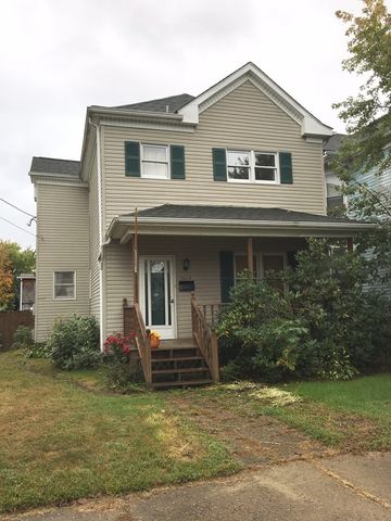 1413 2nd St, Moundsville, WV 26041-1527