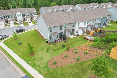 59 Chastain Cir, Newnan GA  30263-8640 exterior