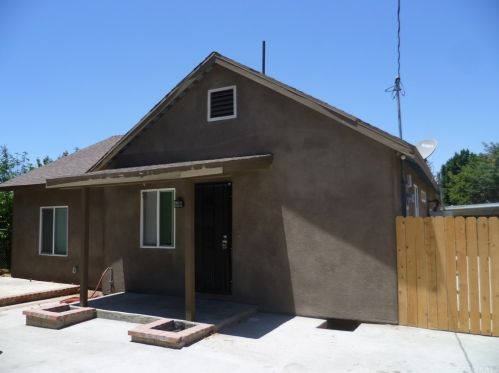 2319 Wilshire St, Riverside, CA 92501-2141
