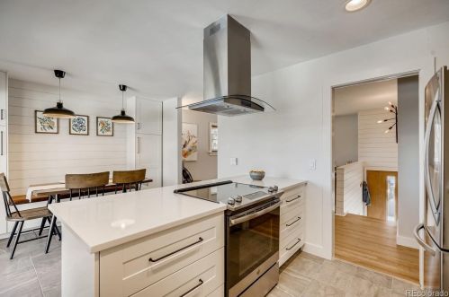 7323 Tamarac St, Englewood CO 80112-1836 exterior