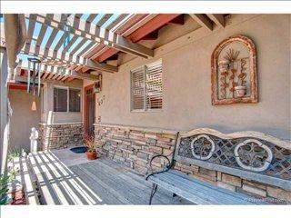 1637 Winterwarm Dr, Fallbrook, CA 92028-8252