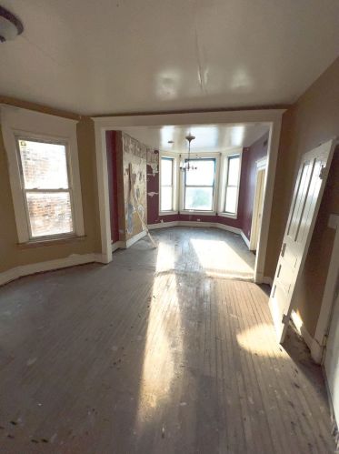 1945 Kedzie Ave, Chicago, IL 60623-2625