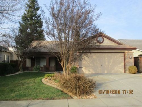 3505 Pinenut Ct, Modesto, CA 95355-9625