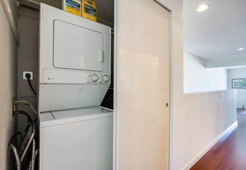 6620 Geary Blvd, San Francisco CA  94121-1787 exterior