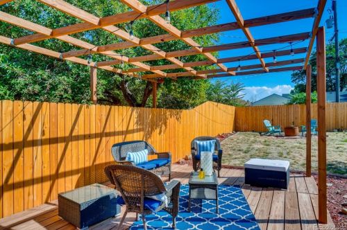 2820 Park Pl, Denver CO  80219-1629 exterior