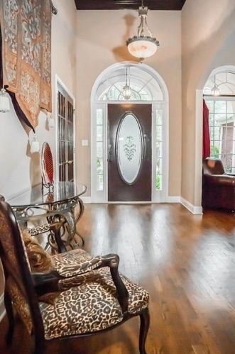 10 Horseshoe Dr, Porterdale, GA 30014-8332