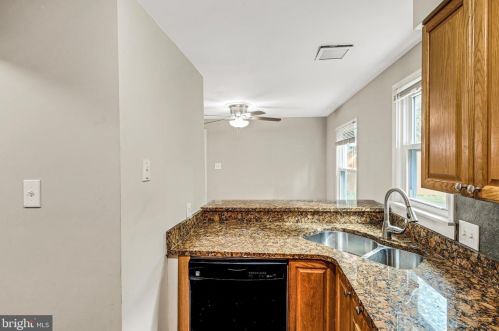 8902 Albert Stewart Ln, Silver Spring MD 20910-1949 exterior