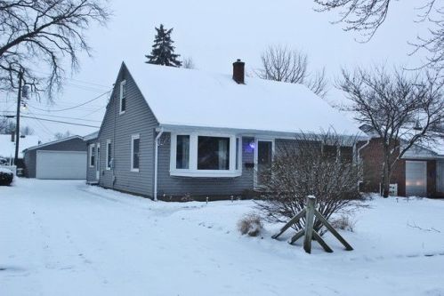2807 18th Ave, Rockford, IL 61108-5834