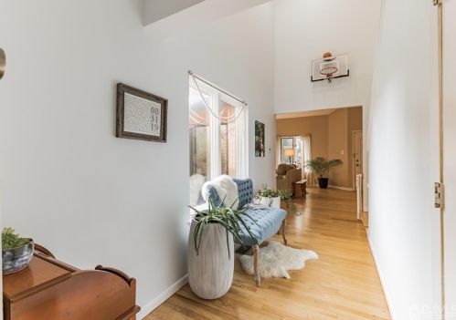 68 Sayre Dr, Princeton NJ  08540-5807 exterior