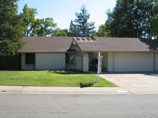 9504 Flintridge Way, Citrus Heights, CA 95662-5713