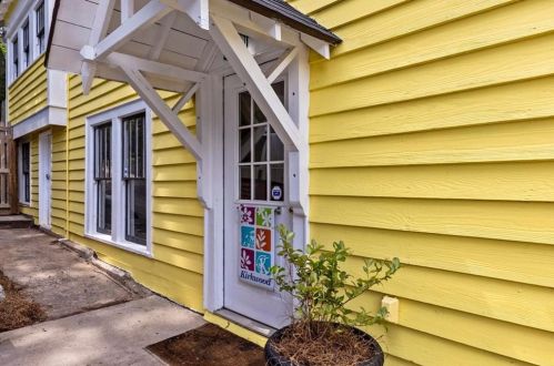 15 Branham St, Atlanta GA  30317-1228 exterior