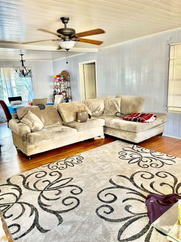 108 Tillman Dr, Carrollton, GA 30117-3323