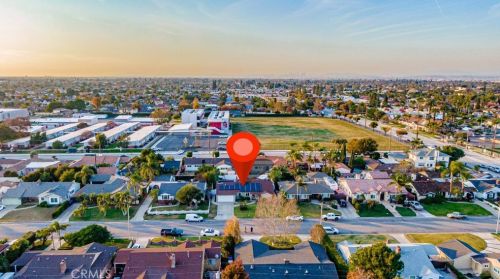 10231 Eglise Ave, Downey CA  90241-2920 exterior