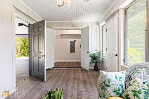 1903 Mcjenkin Dr, Atlanta GA  30345-3005 exterior