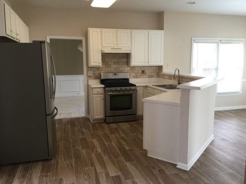 3914 Concord Walk Dr, Smyrna GA  30082-3658 exterior