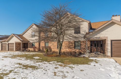 728 Hapsfield Ln, Buffalo Grove, IL 60089-3366