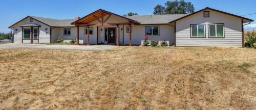 11921 Sheldon Lake Dr, Elk Grove, CA 95624-9646