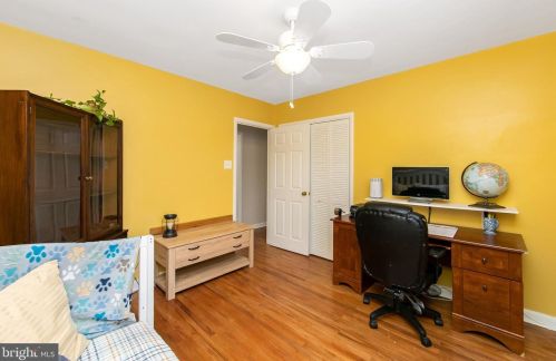 822 Borbeck Ave, Philadelphia PA  19111-3105 exterior